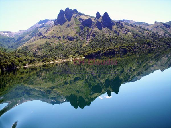 CH CLAUDIA Bienes Raices VENDE LOTE EN MELIQUINA - CORDILLERA 